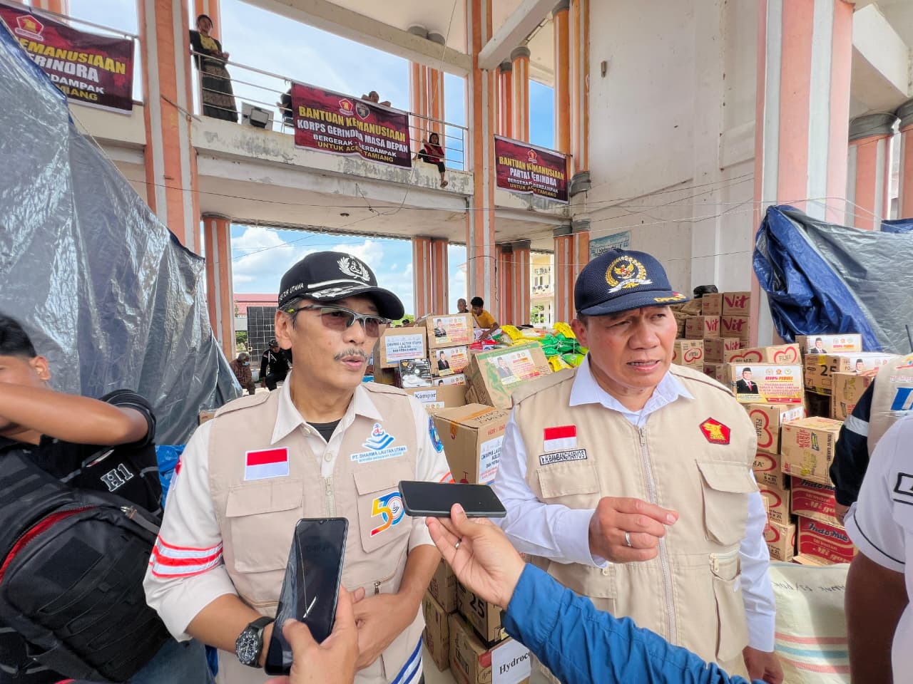 PT DLU HOLDING DAN MITRA DHARMA BERSAMA BHS PEDULI MENYALURKAN BANTUAN KEMANUSIAAN